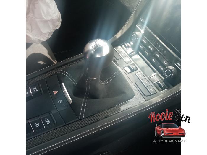 Porsche 718 Cayman 4.0 GT4 Skrotfordon (2020, GRIJS)