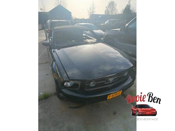 Ford Usa Mustang V Convertible 4.0 V6 Sloopvoertuig (2006, Zwart)