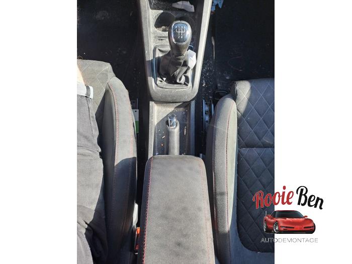 Skoda Fabia III Combi 1.0 TSI 12V Skrotfordon (2019, ZWART)