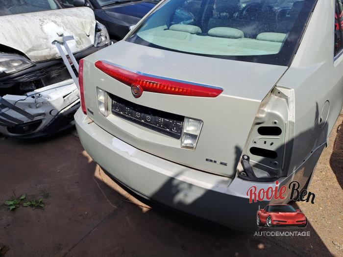 Cadillac BLS 2.0 Turbo 16V Skrotfordon (2008, GRIJS)