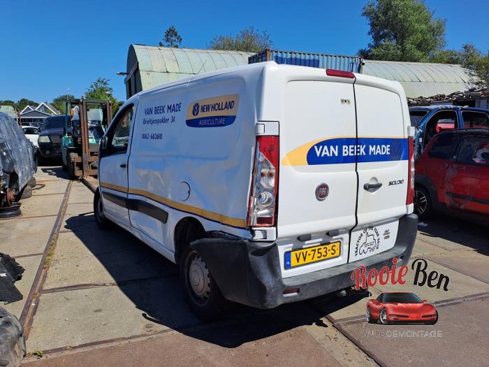 Fiat Scudo 1.6 D Multijet DPF Schadevoertuig (2016, Graniet)