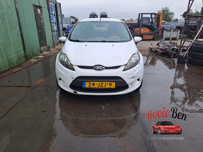 Ford Fiesta 6 1.25 16V Skrotfordon (2009, WIT)