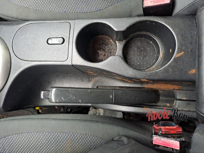 Nissan Qashqai 1.6 16V Skadat fordon (2007, ZWART)