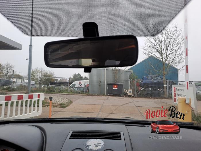 Nissan Qashqai 1.6 16V Skadat fordon (2007, ZWART)