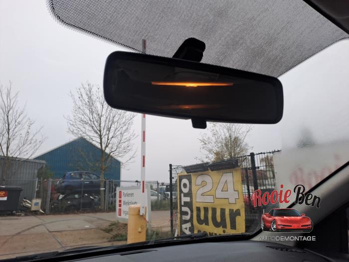 Nissan Qashqai 1.6 16V Skadat fordon (2007, ZWART)