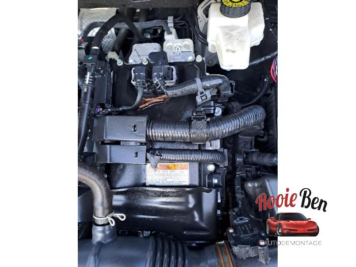 Toyota Yaris IV 1.5 12V Hybrid 115 Sloopvoertuig (2021, Wit)