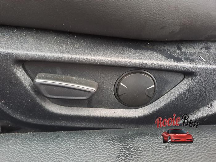 Ford Usa Mustang VI Fastback 5.0 GT Ecoboost V8 32V Skrotfordon (2020, ROOD)