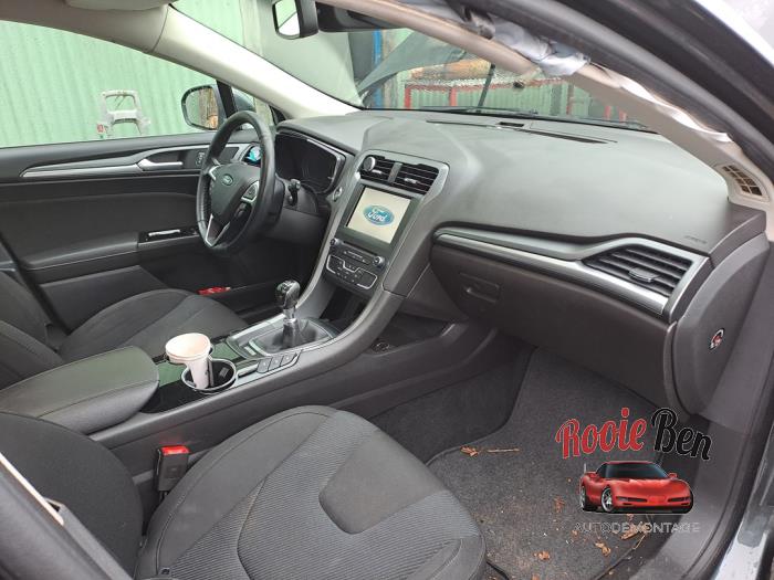 Ford Mondeo V 1.5 EcoBoost 16V Sloopvoertuig (2016, Groen)