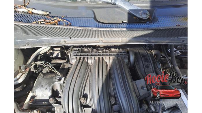 Dodge Avenger 2.4 16V Samochód uszkodzony (2008, Bialy)