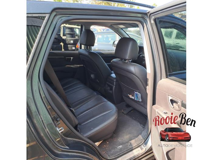 Hyundai Santa Fe II 2.4 16V 4x4 Sloopvoertuig (2011, Grijs)