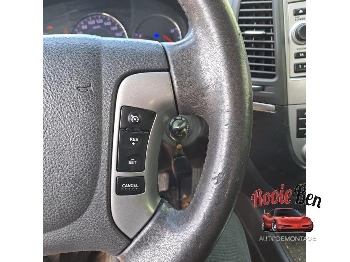 Hyundai Santa Fe II 2.4 16V 4x4 Sloopvoertuig (2011, Grijs)