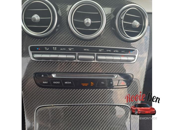 Mercedes GLC Coupé AMG 3.0 43 AMG V6 Turbo 4-Matic Skrotfordon (2019, GRIJS)