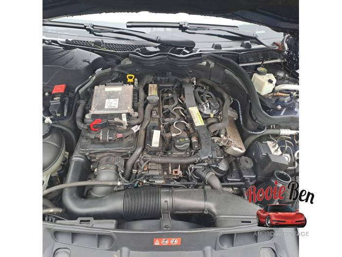 Mercedes C 2.2 C-180 CDI 16V BlueEFFICIENCY Skrotfordon (2011, BLAUW)