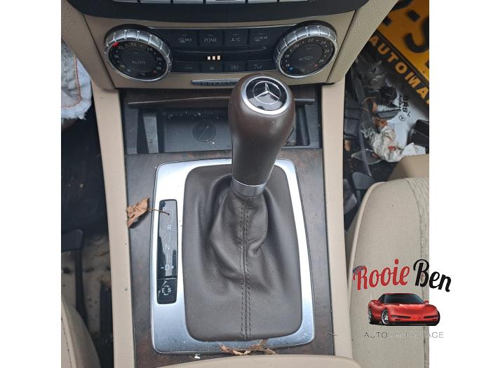 Mercedes C 2.2 C-180 CDI 16V BlueEFFICIENCY Skrotfordon (2011, BLAUW)