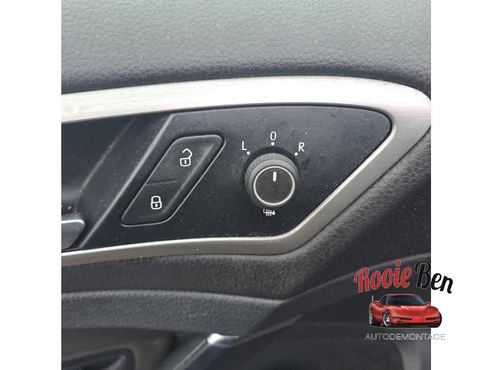 Volkswagen Golf VII 1.2 TSI 16V Sloopvoertuig (2014, Zwart)