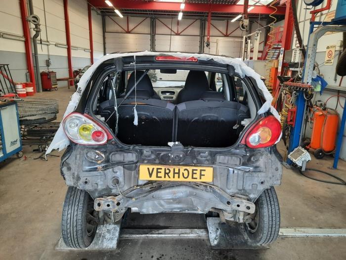 Toyota Aygo 1.0 12V VVT-i Sloopvoertuig (2008, Zwart)