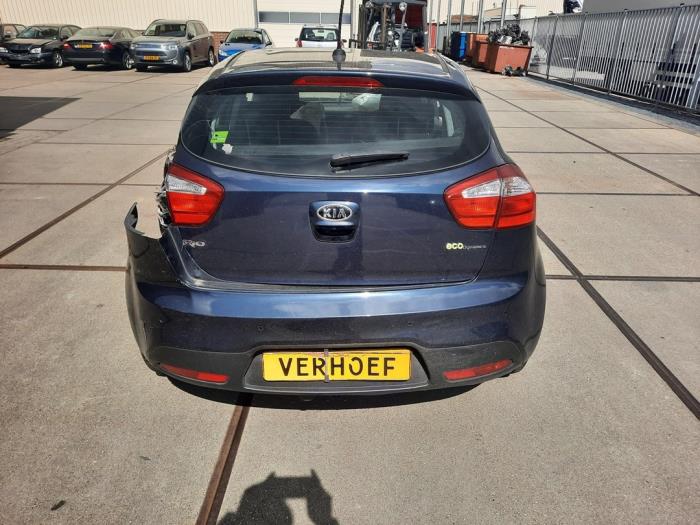 Kia Rio III 1.4 CRDi 16V Skrotfordon (2012, BLAUW)