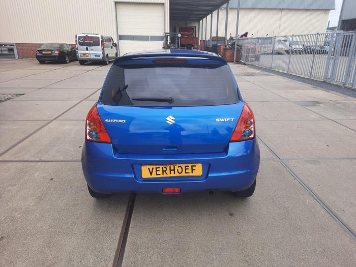 Suzuki Swift Sloopvoertuig (2009, Blauw)