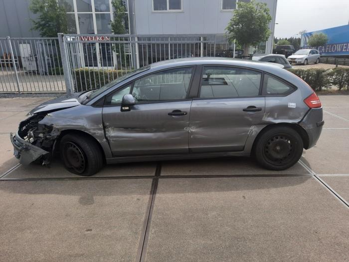 Citroen C4 Berline 1.6 16V VTi 120 Sloopvoertuig (2009, Grijs)