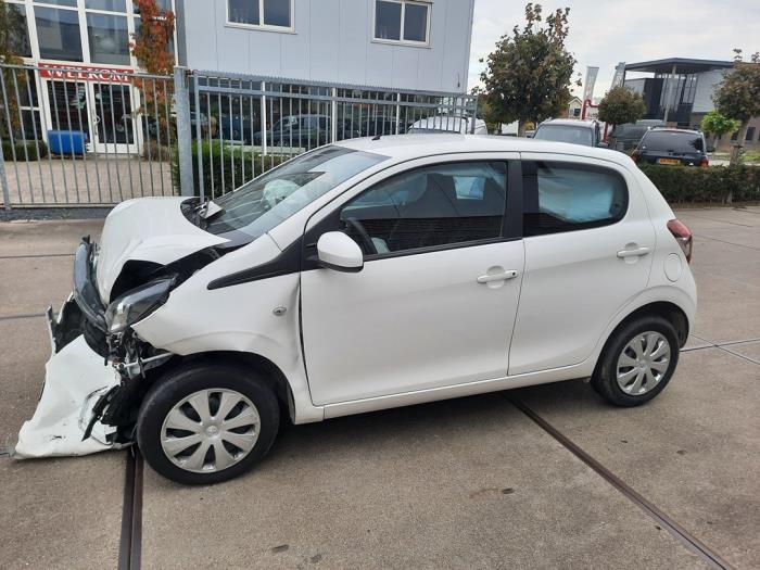 Peugeot 108 1.0 12V VVT-i Samochód złomowany (2019, Bialy)