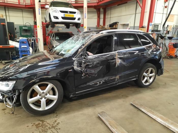 Audi Q5 2.0 TFSI 16V Quattro Sloopvoertuig (2012, Zwart)