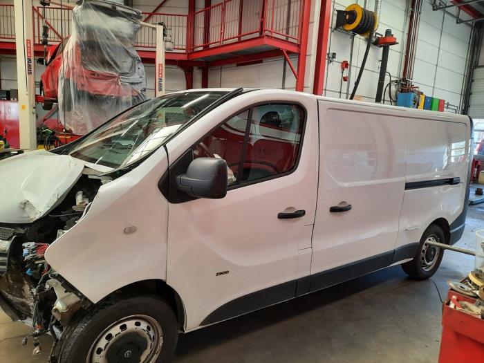Opel Vivaro 1.6 CDTI 90 Skrotfordon (2015, WIT)