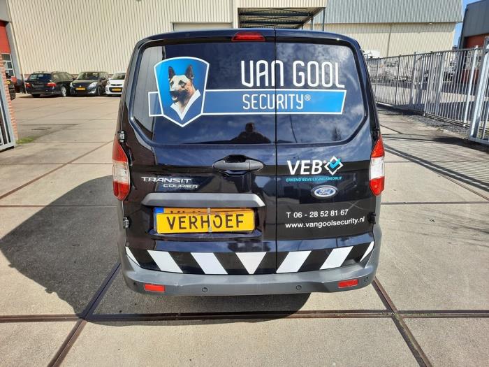 Ford Transit Courier 1.5 TDCi 75 Sloopvoertuig (2021, Zwart)