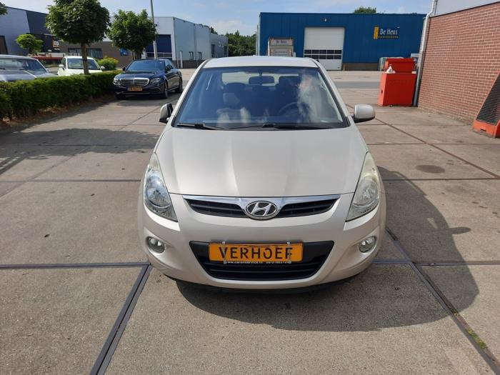 Hyundai i20 1.2i 16V Sloopvoertuig (2010, Grijs)