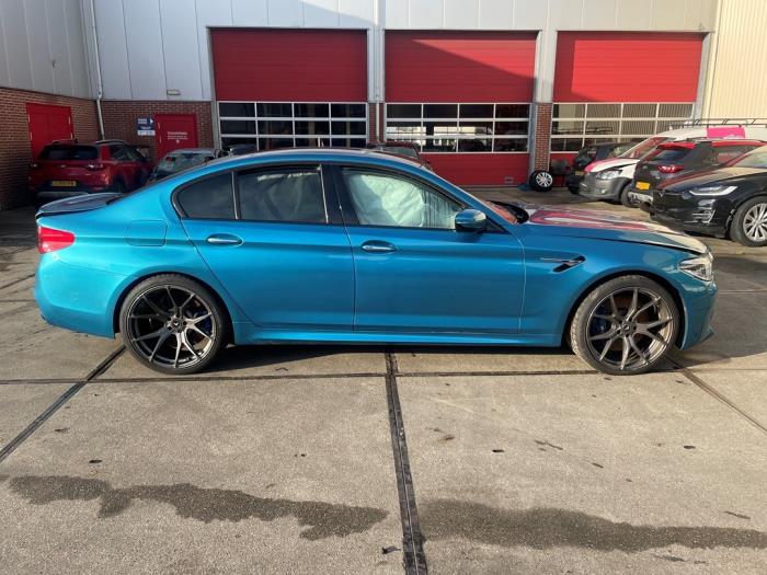 BMW M5 4.4 xDrive V8 32V TwinPower Turbo Sloopvoertuig (2018, Blauw)