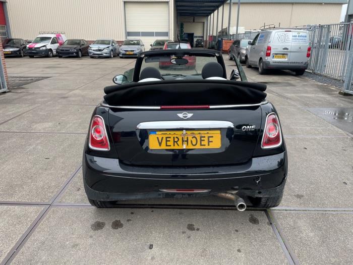 Mini Mini Open 1.6 16V One Skrotfordon (2013, ZWART)