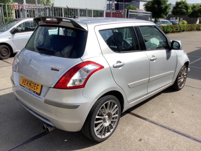 Suzuki Swift 1.2 16V Sloopvoertuig (2011, Grijs)