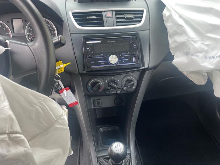 Suzuki Swift 1.2 16V Sloopvoertuig (2011, Grijs)