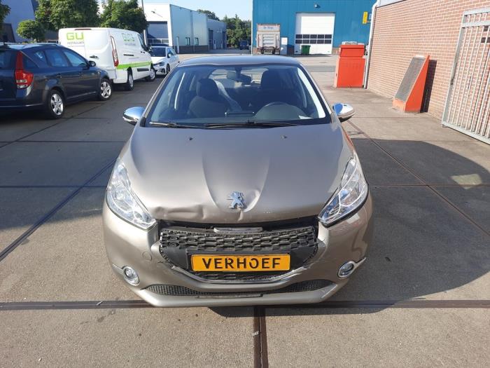 Peugeot 208 I 1.2 Vti 12V PureTech 82 Samochód złomowany (2015, Szary)