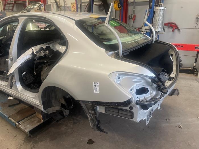 Mercedes C C-250 2.0 CGI 16V Skrotfordon (2016, GRIJS)