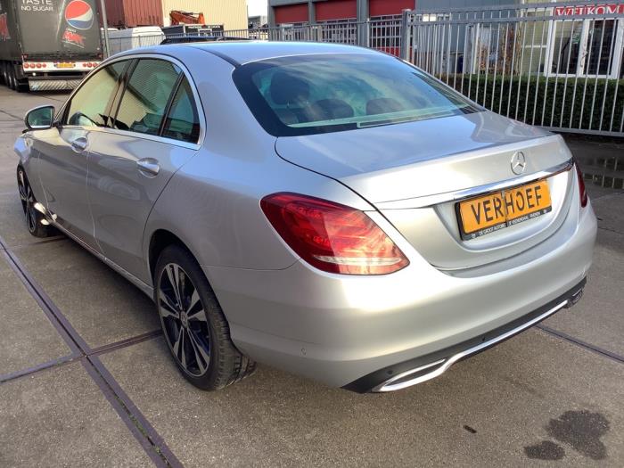 Mercedes C C-250 2.0 CGI 16V Skrotfordon (2016, GRIJS)