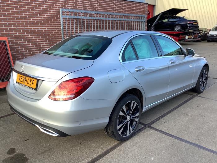Mercedes C C-250 2.0 CGI 16V Skrotfordon (2016, GRIJS)