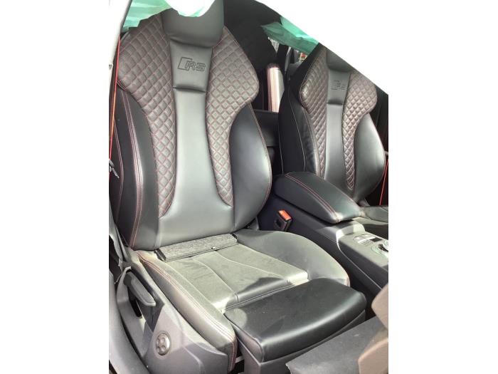 Audi RS 3 Sportback 2.5 TFSI 20V Quattro Sloopvoertuig (2019, Zwart)