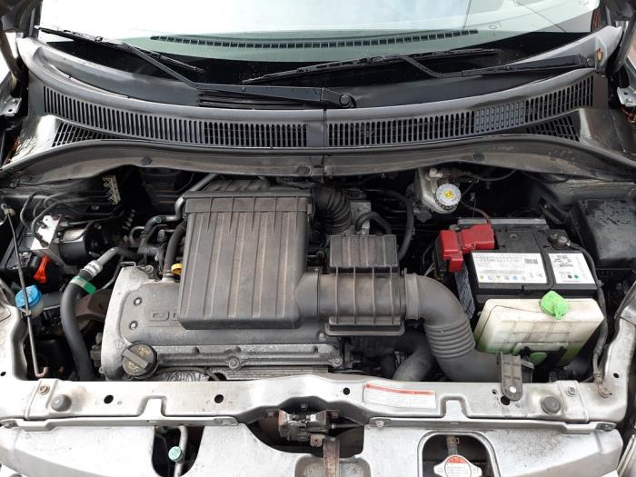 Suzuki Swift 1.3 VVT 16V Skrotfordon (2010, GRIJS)