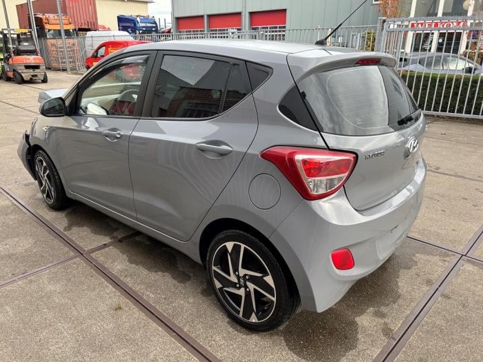 Hyundai i10 1.0 Bi-Fuel Sloopvoertuig (2014, Grijs)