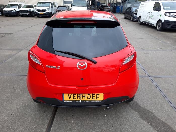Mazda 2 1.3 16V S-VT Sloopvoertuig (2014, Rood)