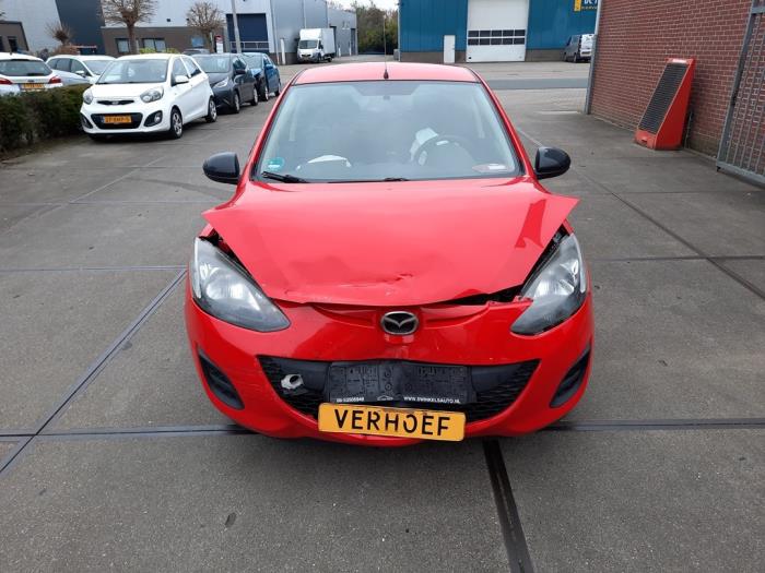 Mazda 2 1.3 16V S-VT Sloopvoertuig (2014, Rood)