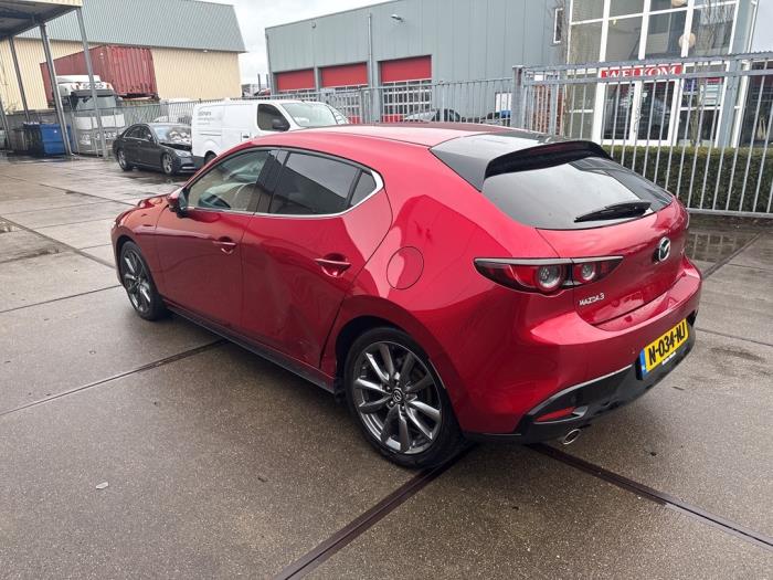 Mazda 3 Sport 2.0 SkyActiv-G 122 Mild Hybrid 16V Skadat fordon (2019, ROOD)