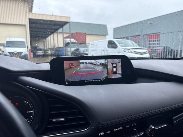 Mazda 3 Sport 2.0 SkyActiv-G 122 Mild Hybrid 16V Skadat fordon (2019, ROOD)