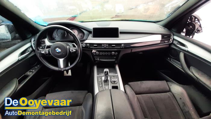 BMW X5 xDrive 35i 3.0 Sloopvoertuig (2015, Zwart)