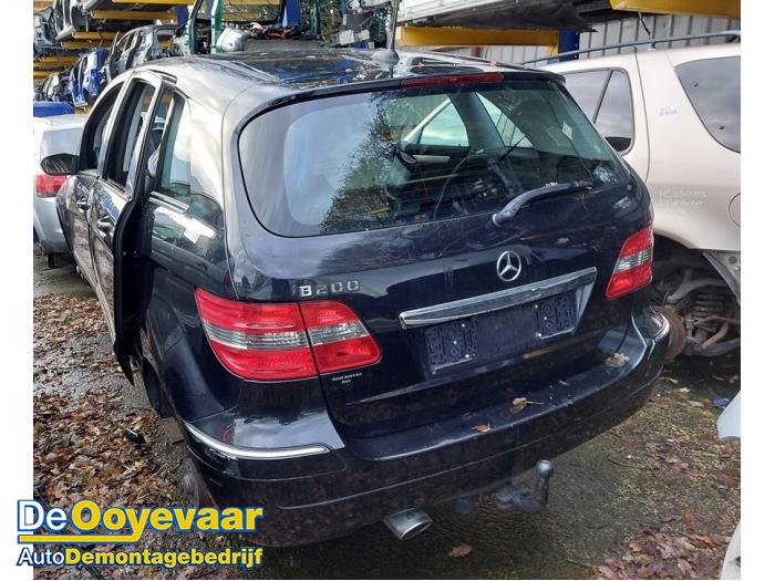 Mercedes B 2.0 B-200 16V Sloopvoertuig (2005, Zwart)