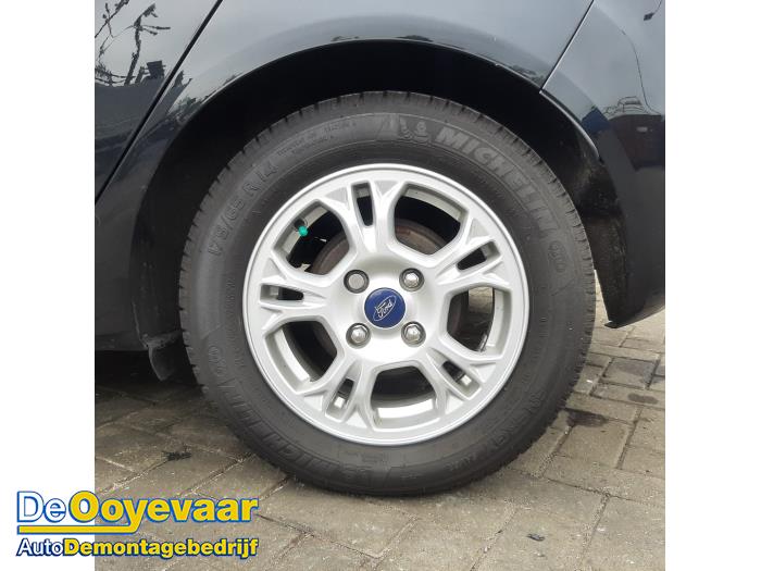 Ford Fiesta 6 1.5 TDCi Sloopvoertuig (2015, Zwart)