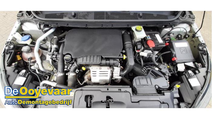 Peugeot 308 SW 1.2 12V e-THP PureTech 130 Skrotfordon (2015, GRIJS)