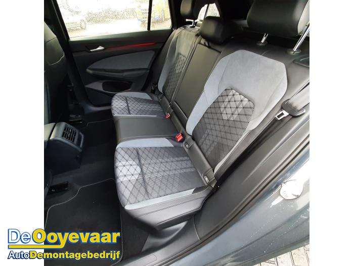 Volkswagen Golf VIII Variant 1.5 eTSI 16V Sloopvoertuig (2024, Grijs)