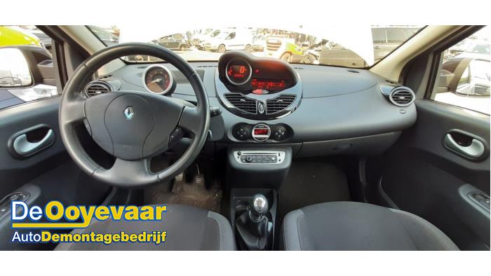 Renault Twingo II 1.2 16V Sloopvoertuig (2013, Grijs)