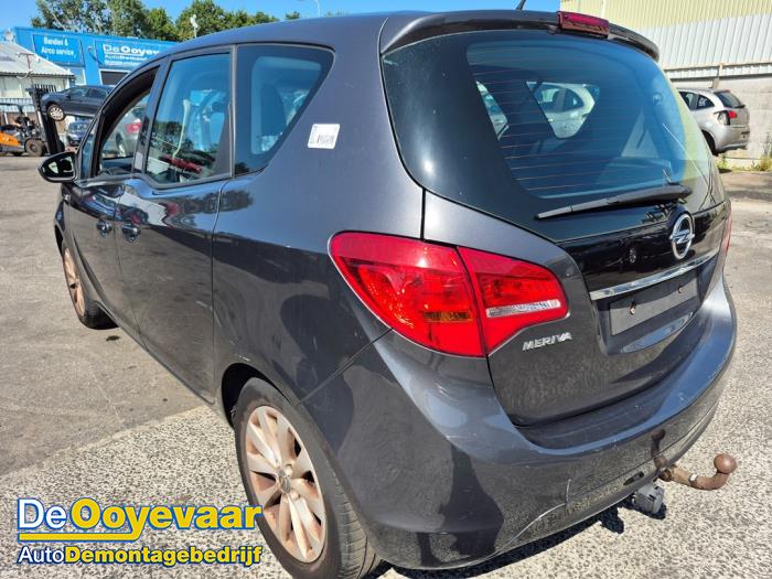 Opel Meriva 1.4 16V Ecotec Skrotfordon (2012, GRIJS)